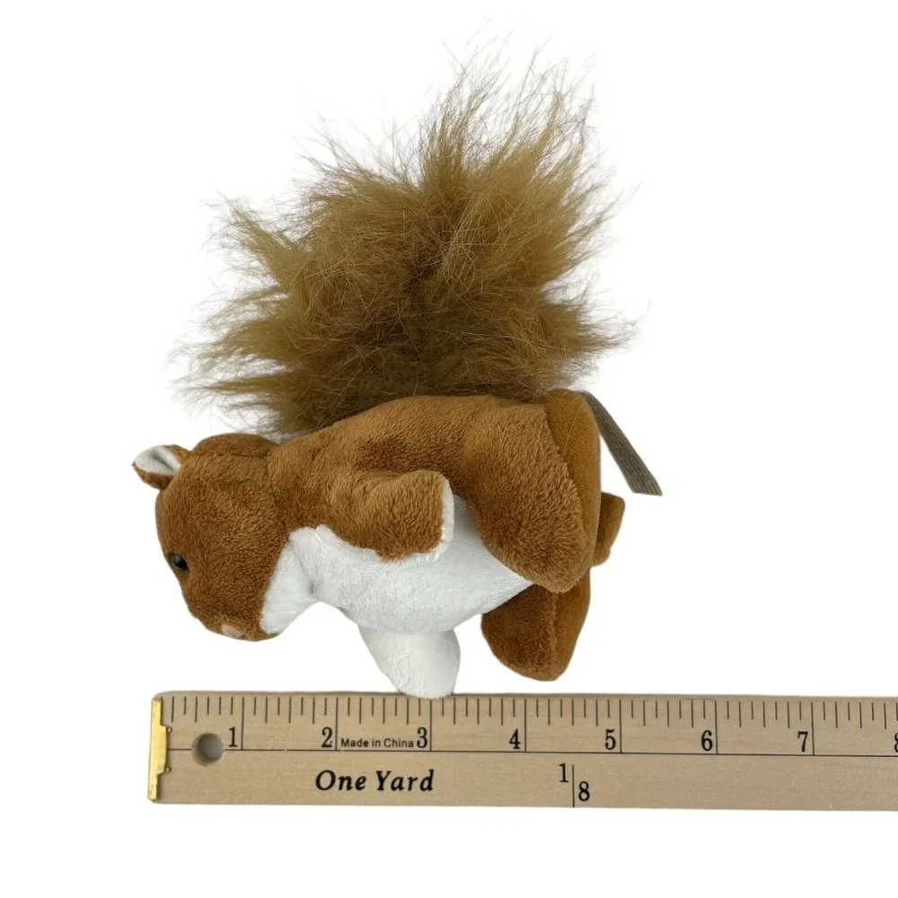 Mary Meyer Squirrel Finger Puppet Brown 5